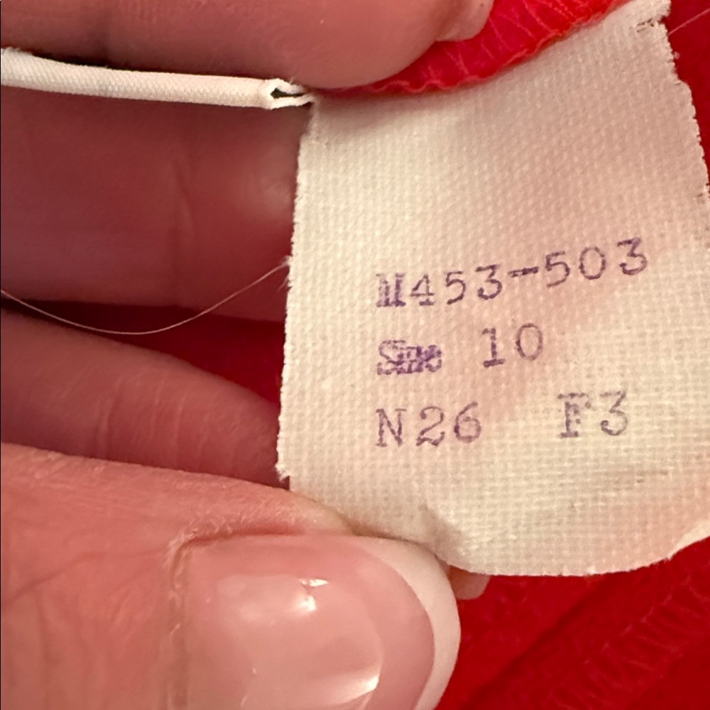 Pendleton Women's Red Blazer-10(see measurements) - Picture 6 of 7